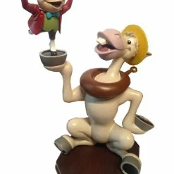 Disney Medium Figure Statue - Mr. Toad And Cyril