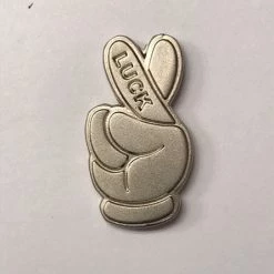 Disney Pocket Token - Piece Of Magic - Mickey Crossing Fingers - LUCK